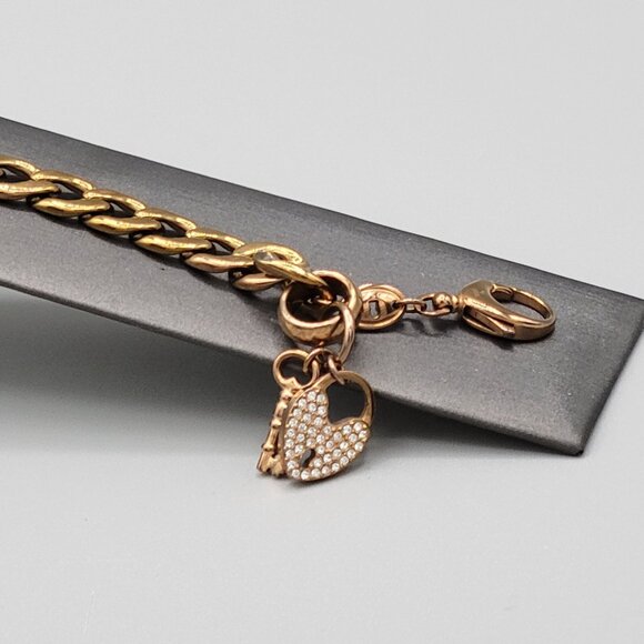 Fossil Gold Tone Stainless Steel Bracelet With Heart & Key Charm - Picture 2 of 7